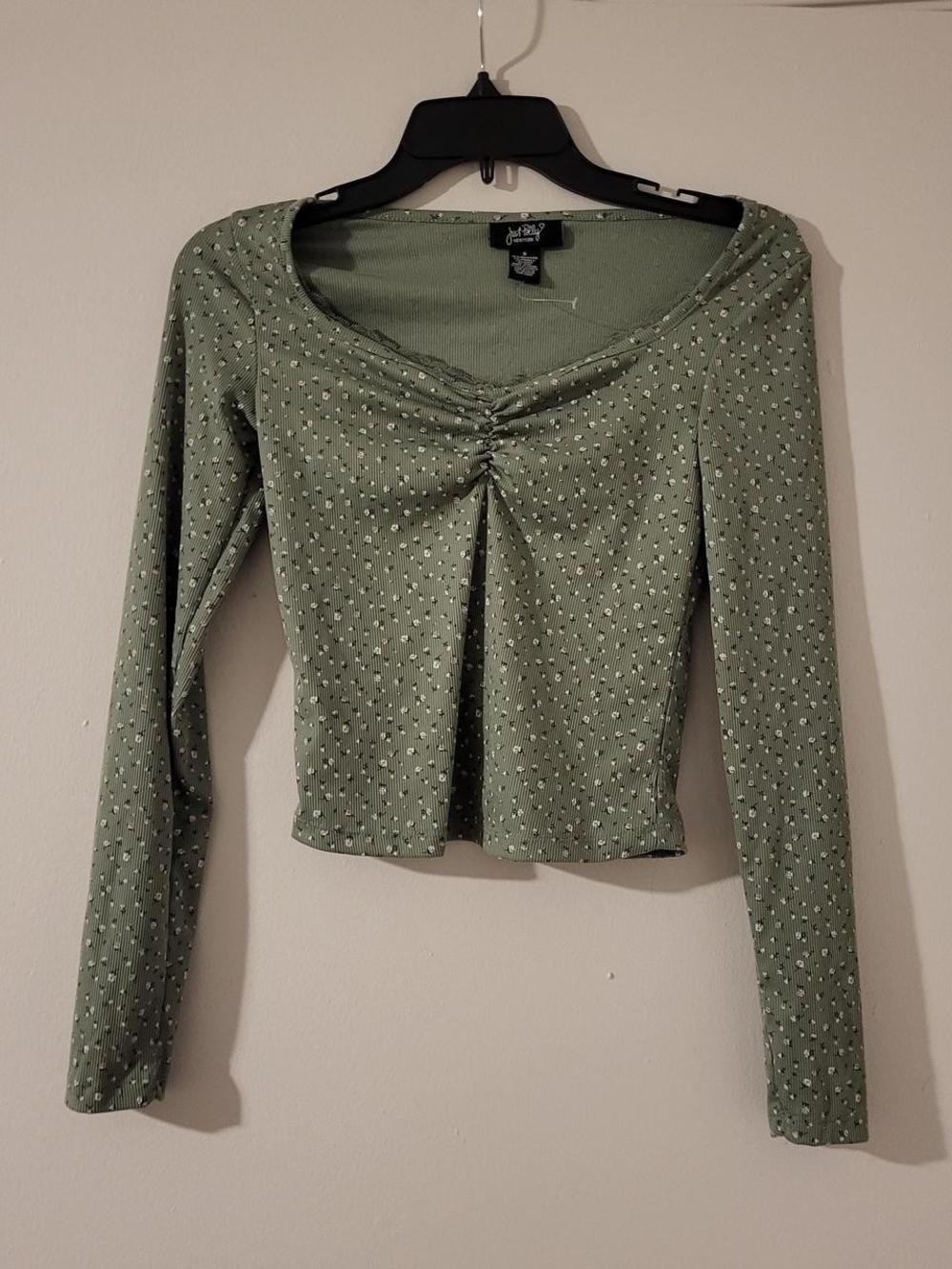 Justify Olive Green Ditsy Ruched Long Sleeve Scoop Top